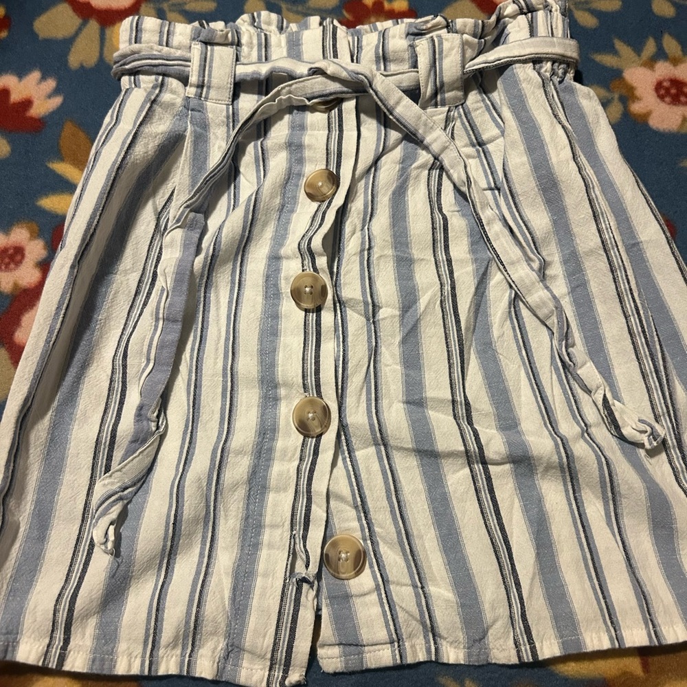 cute blue striped skirt
